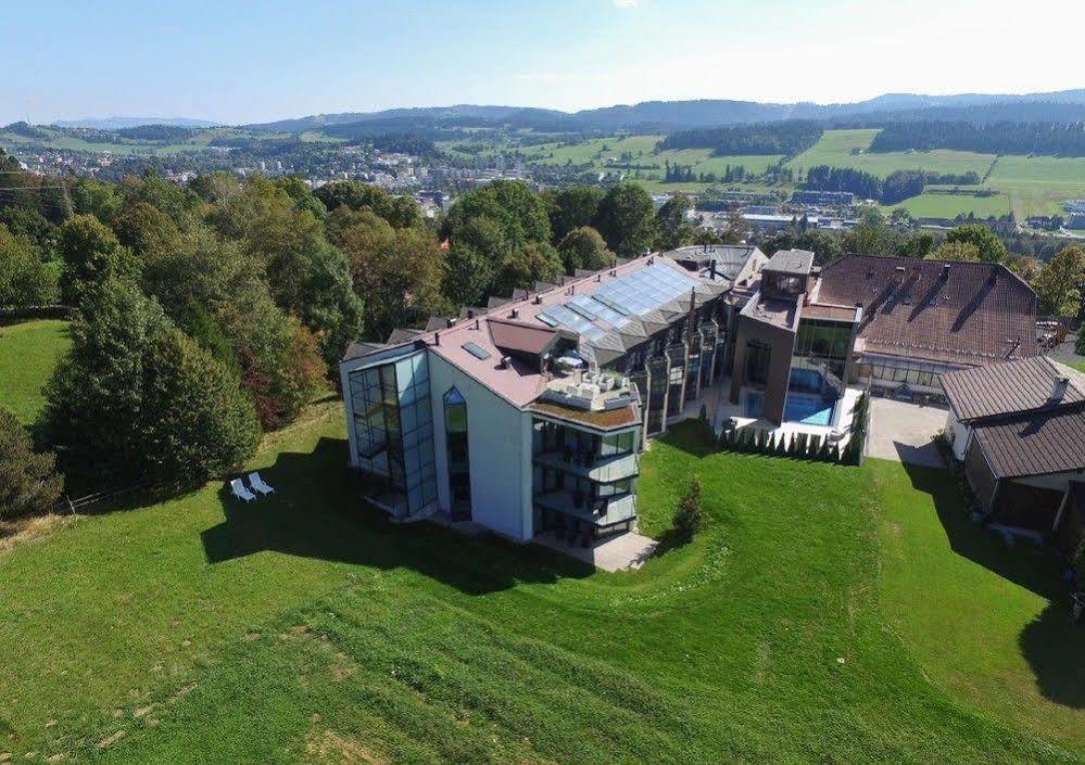 Grand Hotel Les Endroits La Chaux De Fonds Buitenkant foto